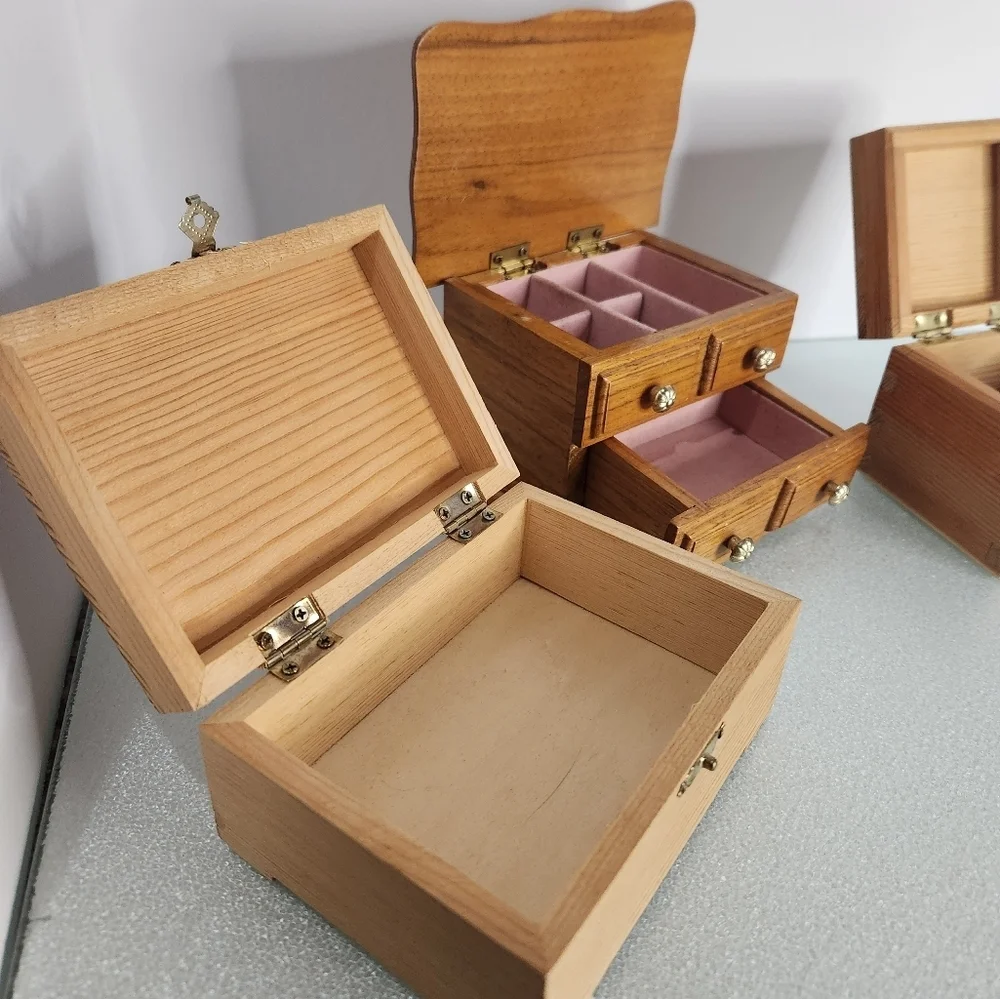 Lot 3 small wooden jewelry boxes velvet lined w drawers raw wood w‎ latch hinged